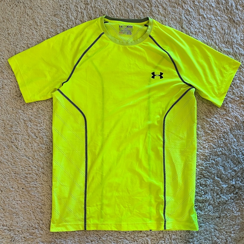 Under Armour Fitted Neon Yellow Shirt Heat Gear